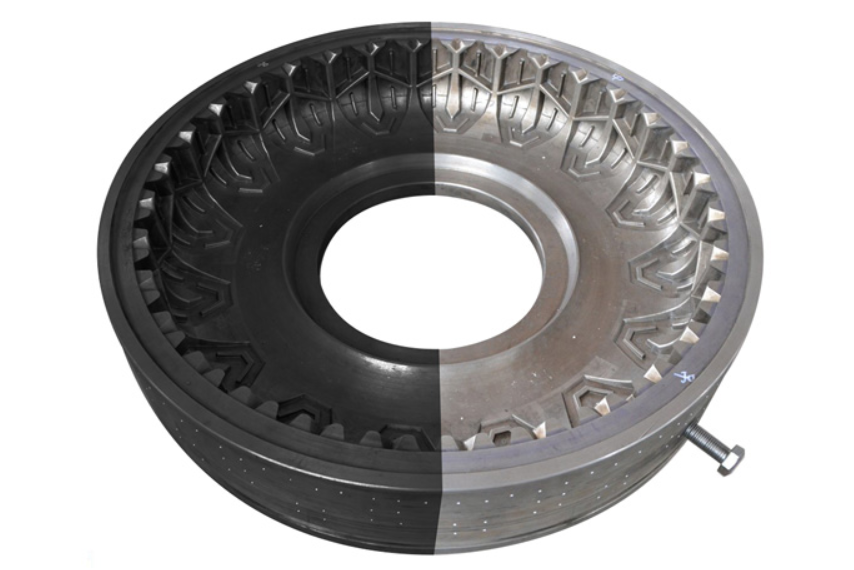 Tire mold before and after refurbishment